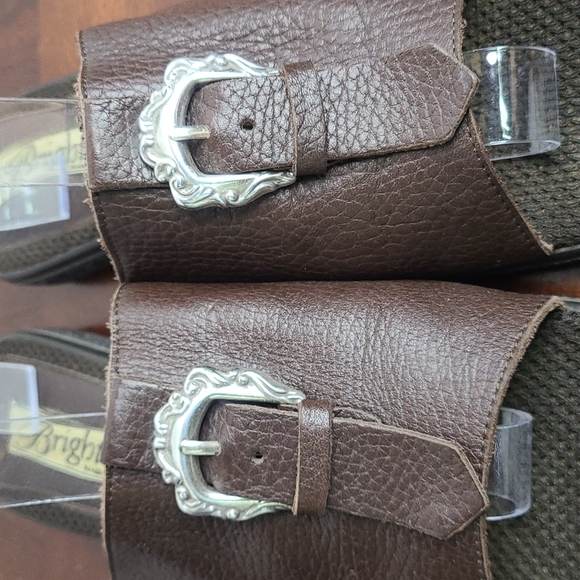 Brighton Brown Vicky Leather Silver Buckle Slip-on Sandals sz 7 Women's - Picture 4 of 9